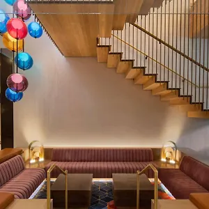 https://motto-by-hilton-new-york-city-chelsea.us-newyorkcity.com