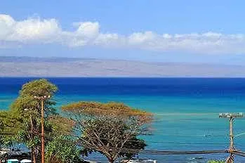 *** אתר נופש להיינה Kahana Villa ארצות הברית