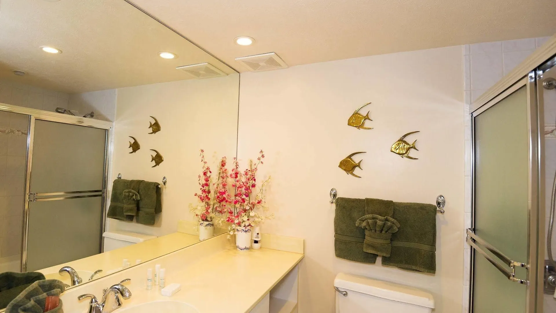 להיינה Kahana Villa 3*,
